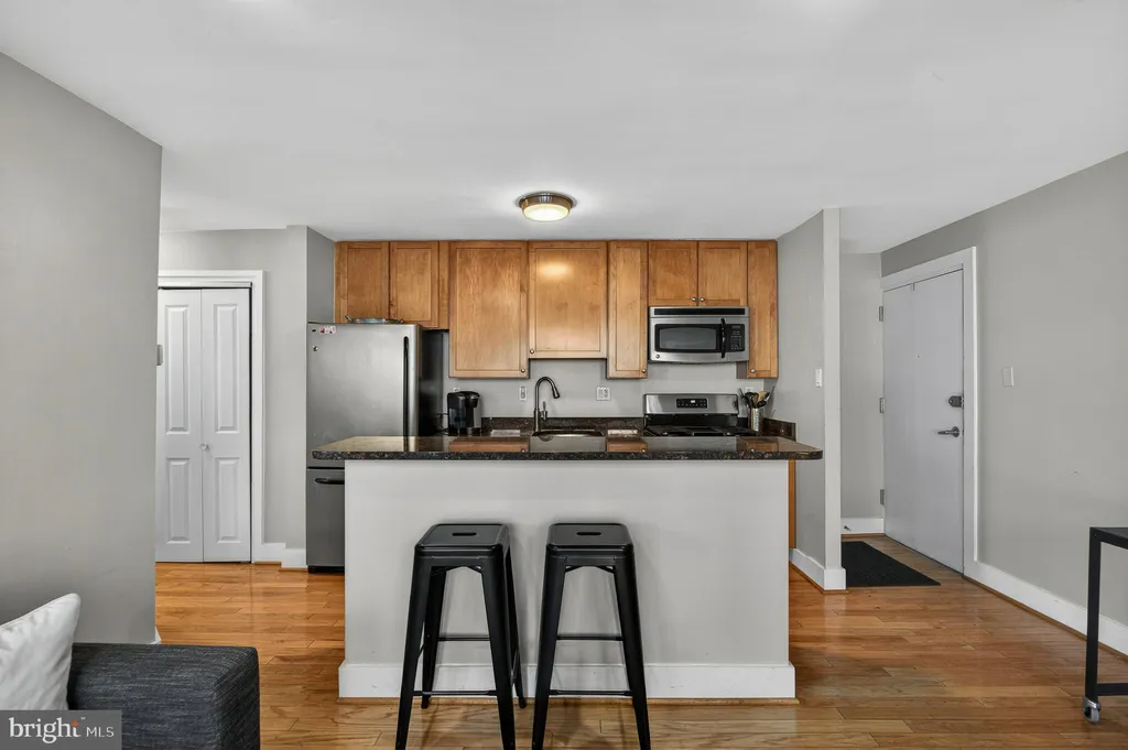 Additional image 9 of 4840 Macarthur Boulevard NW Unit 408, Washington, DC 20007