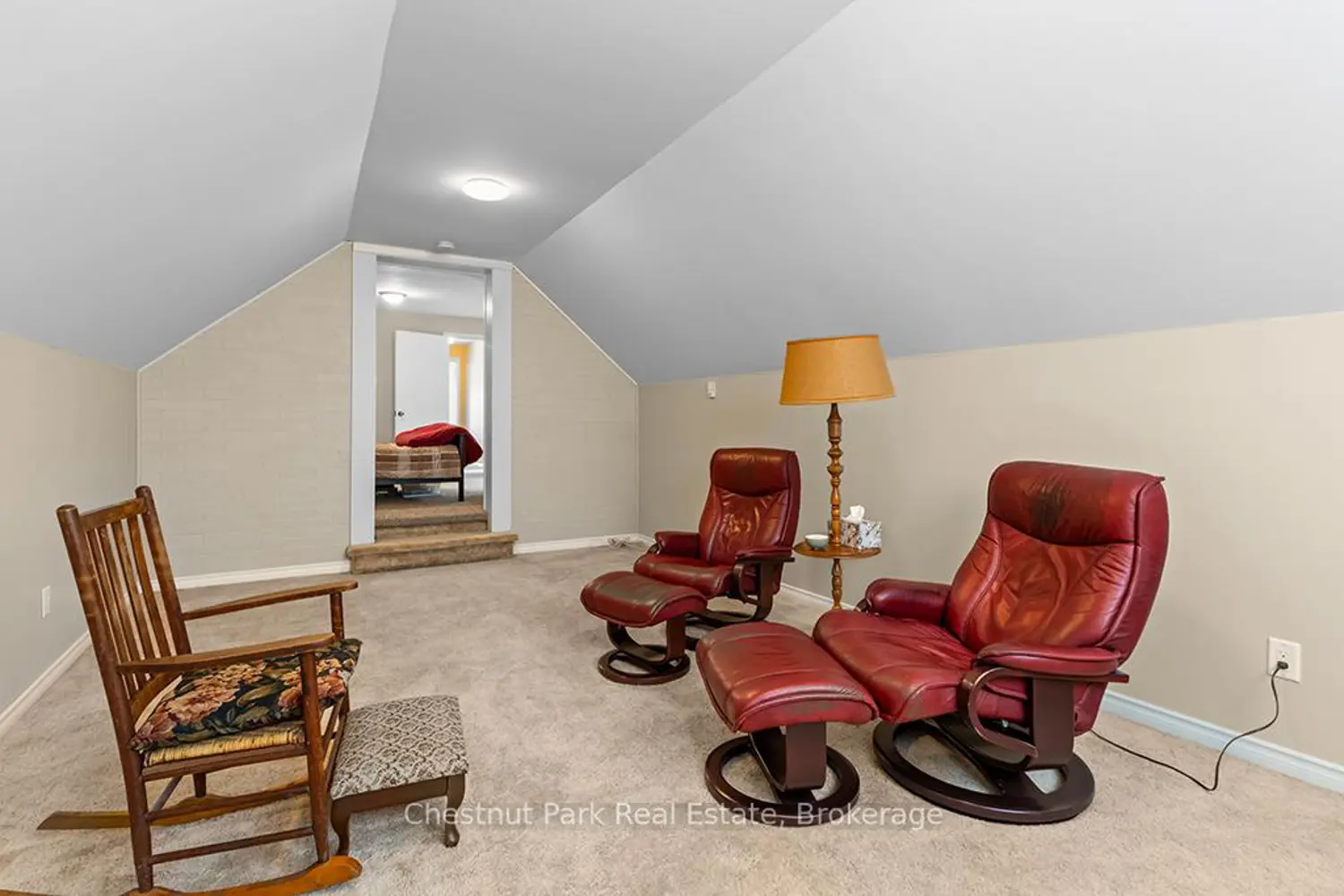 Additional image 11 of 360 2Nd Avenue
