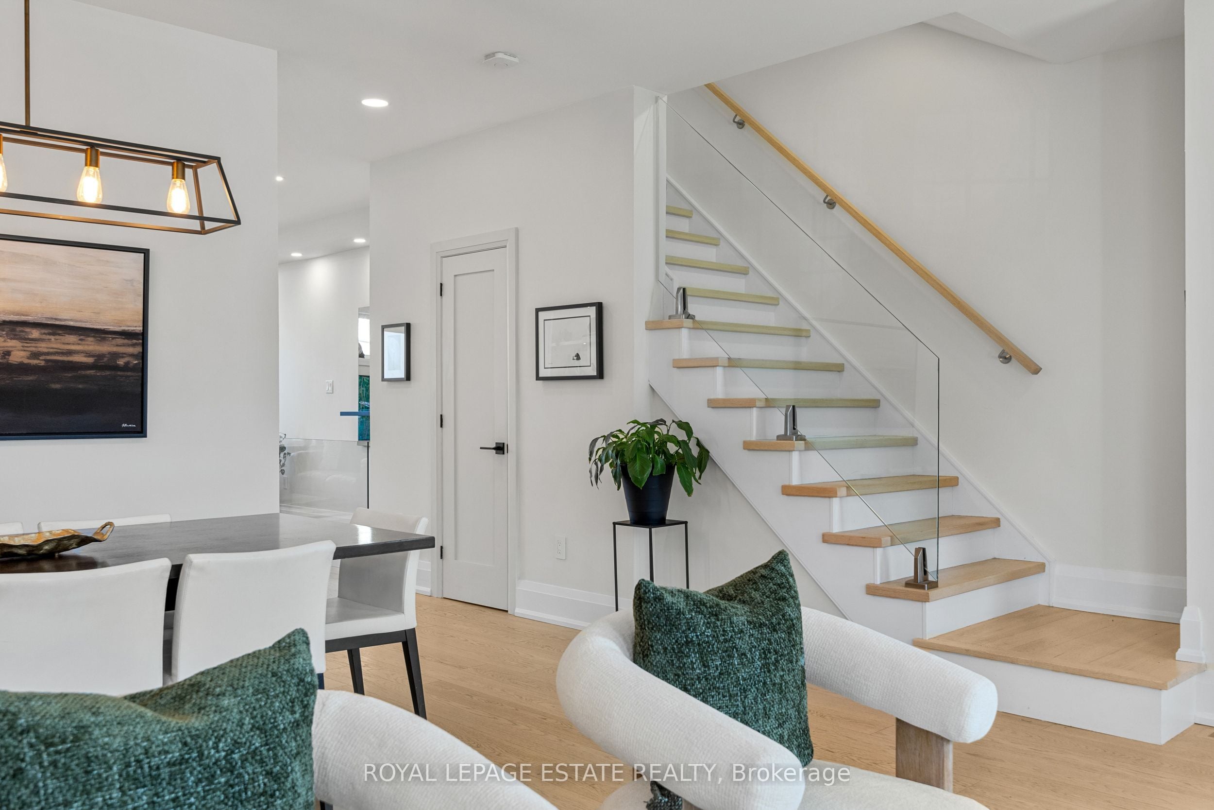 Additional image 6 of 95 Boardwalk Drive, Toronto, ON, M4L 3X9