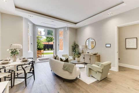 Canfield Gardens, South Hampstead, London NW6