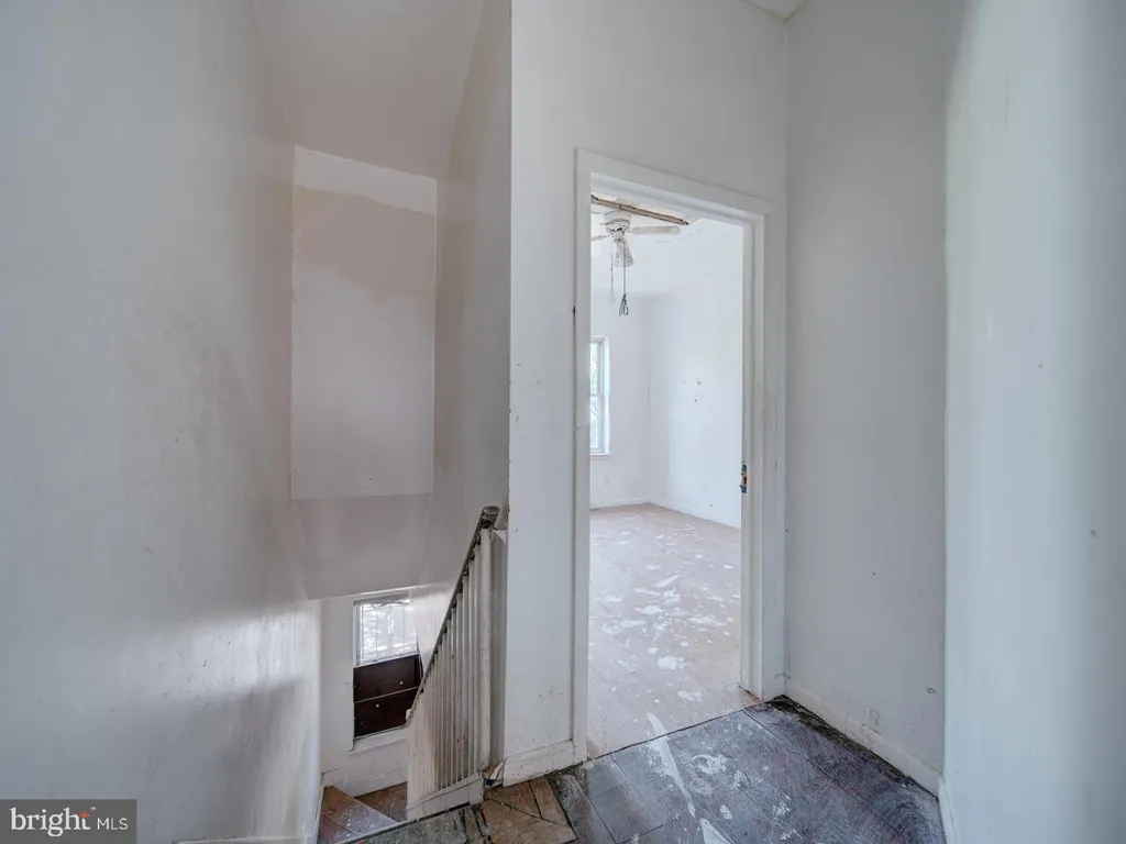Additional image 24 of 28 Hanover Place NW, Washington, DC 20001