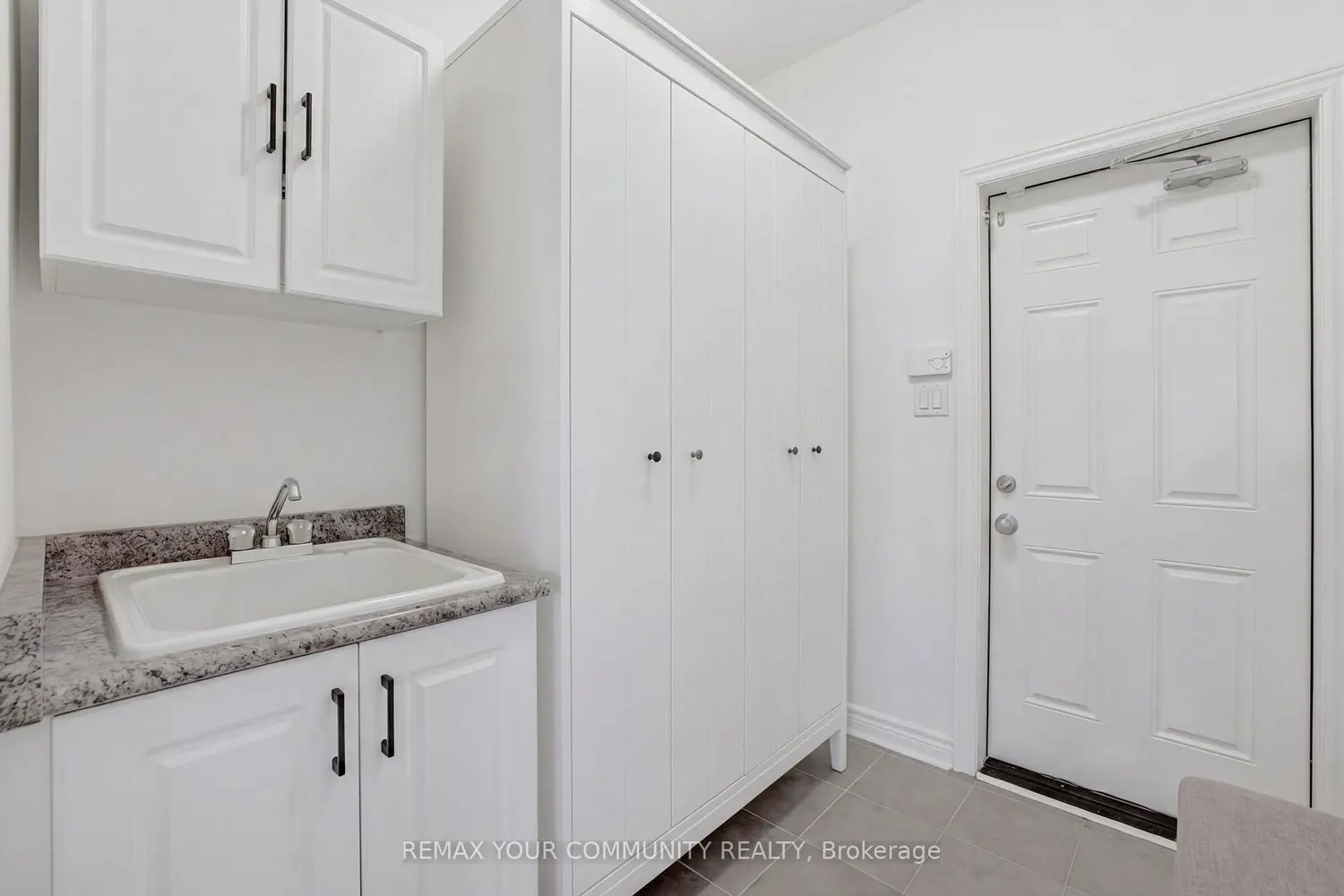Additional image 8 of 668 West Park Avenue