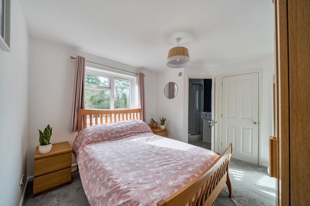 Additional image 7 of 3 bed end terrace house for saleThyme Close, Pembroke Park, Swindon SN2