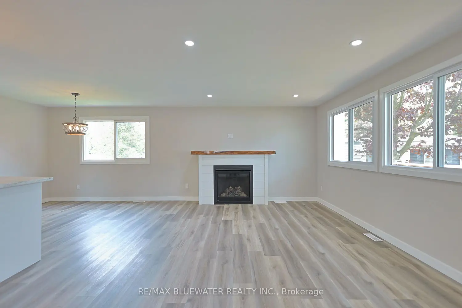Additional image 2 of 179 Pebble Beach Parkway