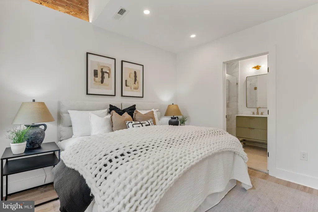 Additional image 27 of 4308 4th Street NW, Washington, DC 20011