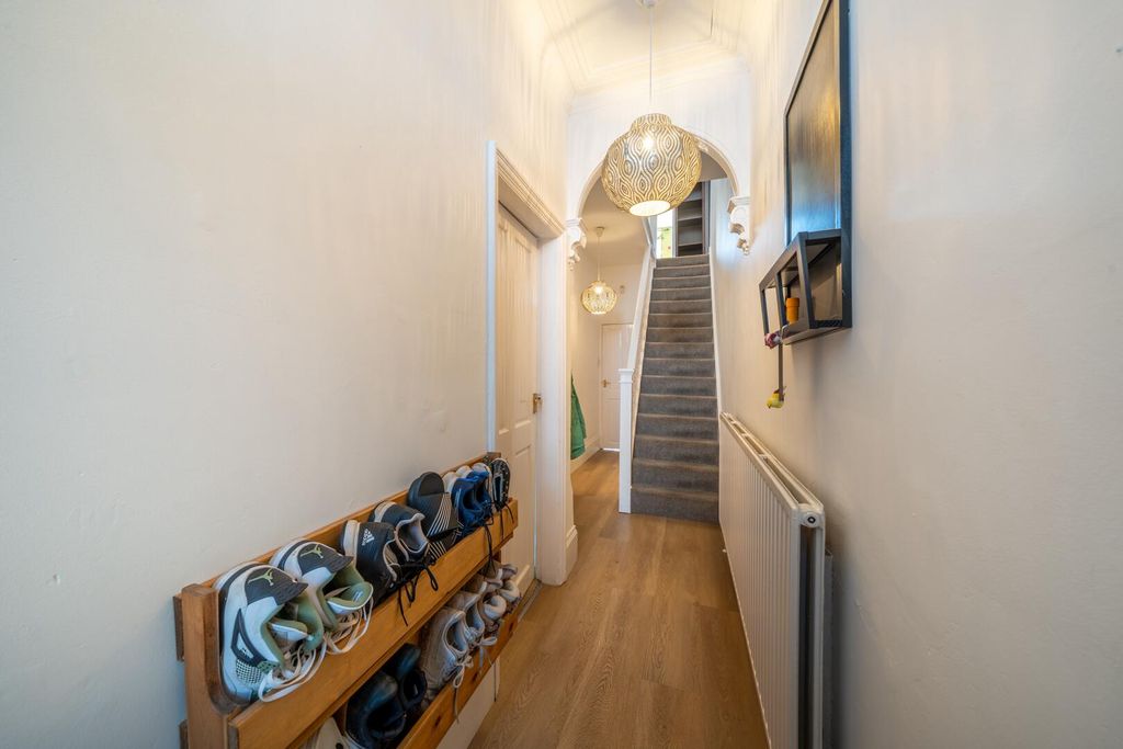 Additional image 10 of 4 bed semi-detached house for saleHardwick Grove, West Bridgford NG2