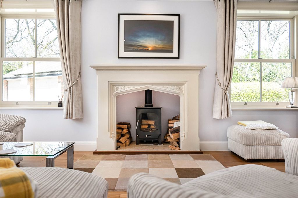 Additional image 9 of 6 bed detached house for saleMaidensgrove, Henley-On-Thames, Oxfordshire RG9