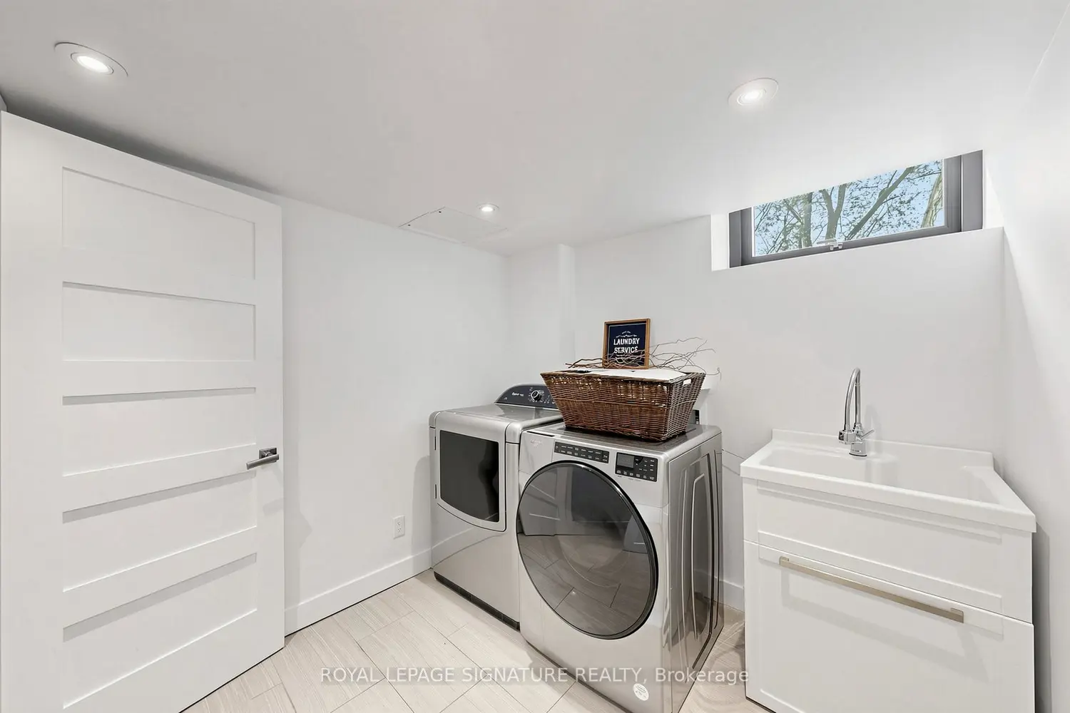 Additional image 11 of 27 Fairwood Place