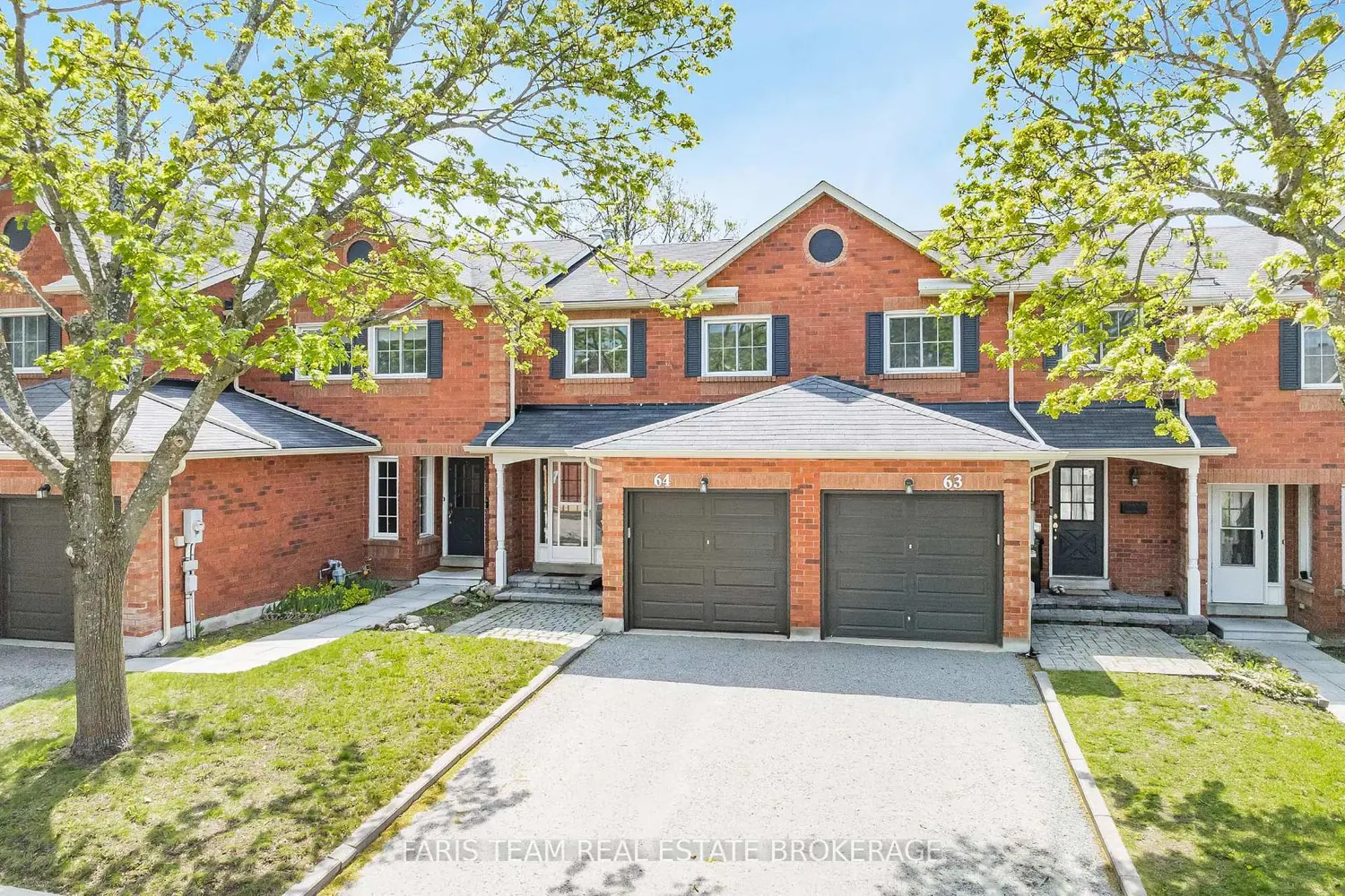 165 Kozlov Street 64