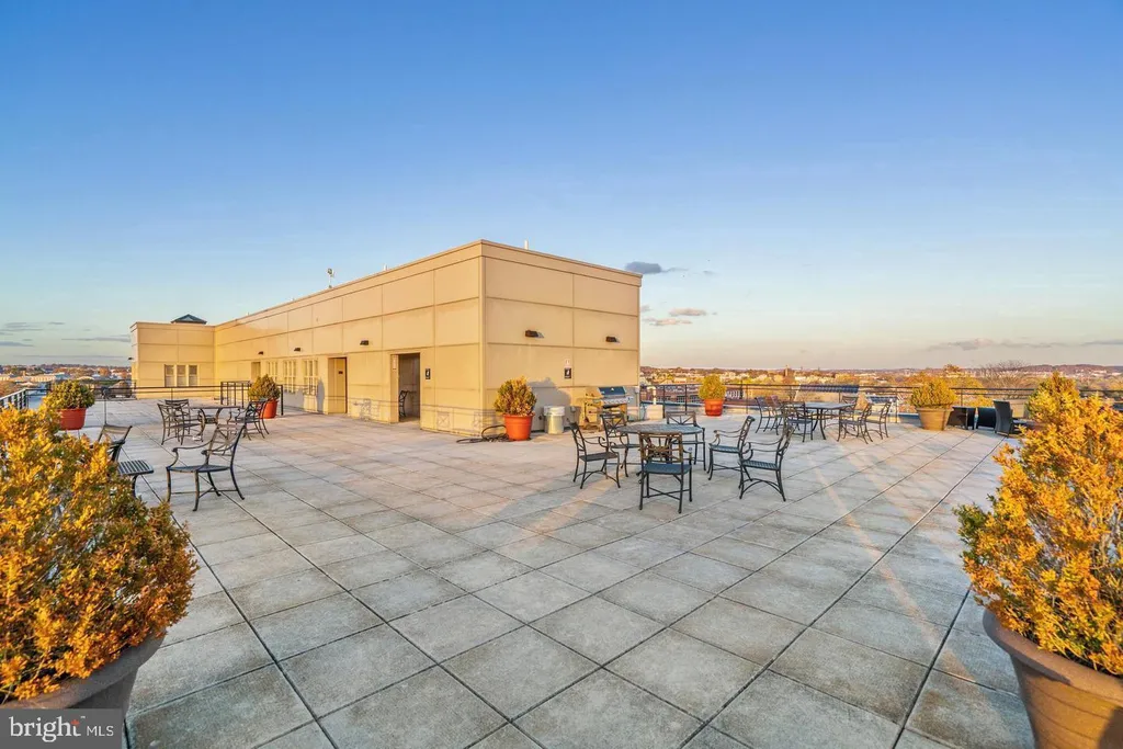 Additional image 13 of 401 13th Street NE Unit 403, Washington, DC 20002