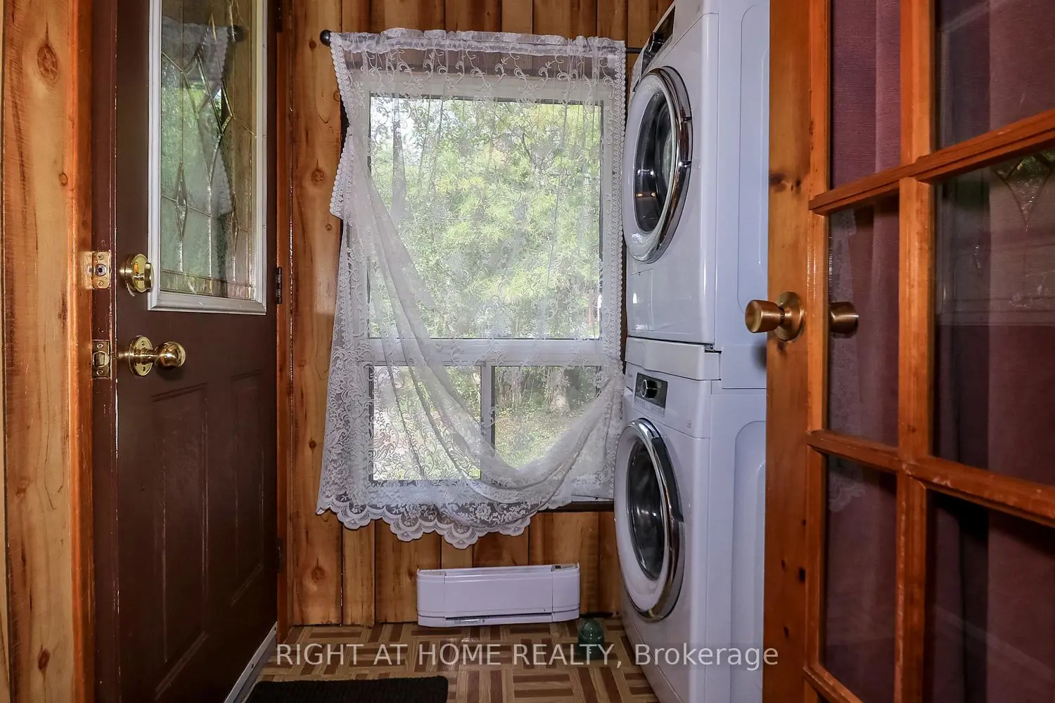 300 Albin Road photo 5