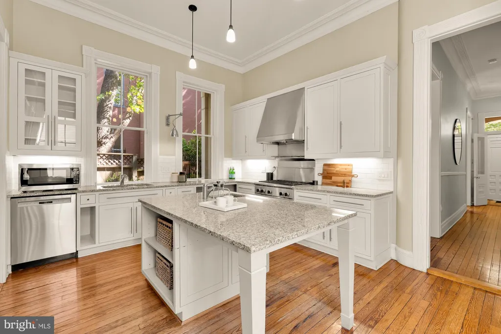 Additional image 7 of 17 5th Street SE, Washington, DC 20003