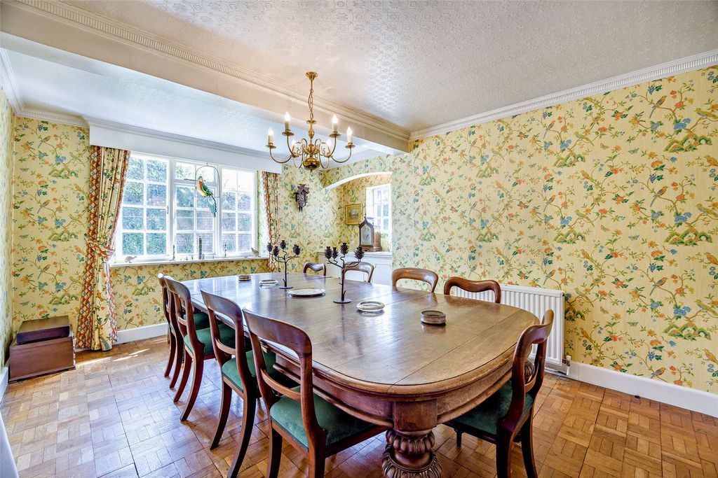Additional image 10 of 5 bed detached house for saleUpper Woolhampton, Reading, Berkshire RG7