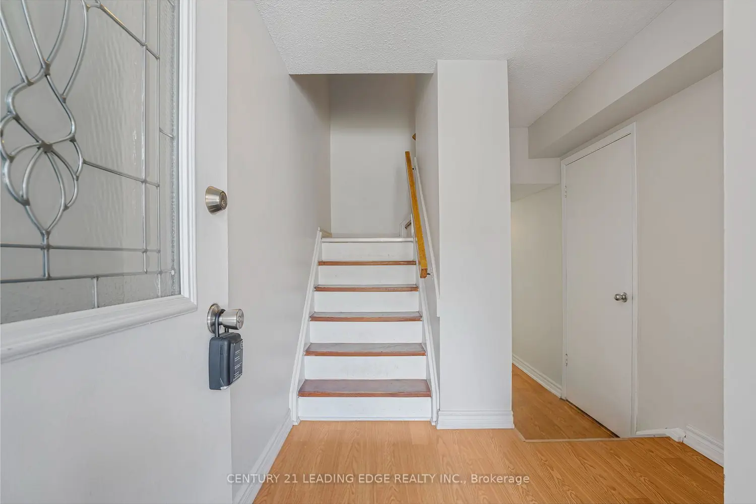 Additional image 2 of 915 Inverhouse Drive 15