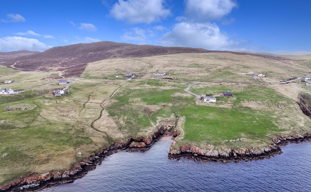 Additional image 4 of 5 bed bungalow for saleOakwood, Muckle Roe, Shetland ZE2