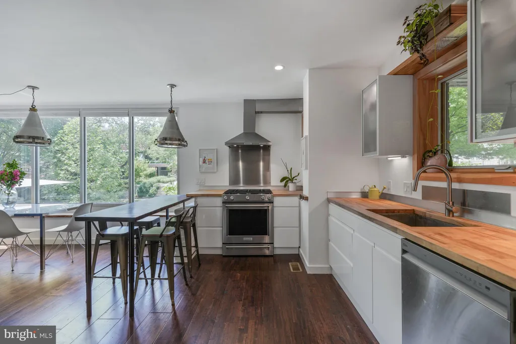Additional image 11 of 4101 Arkansas Avenue NW Unit B, Washington, DC 20011