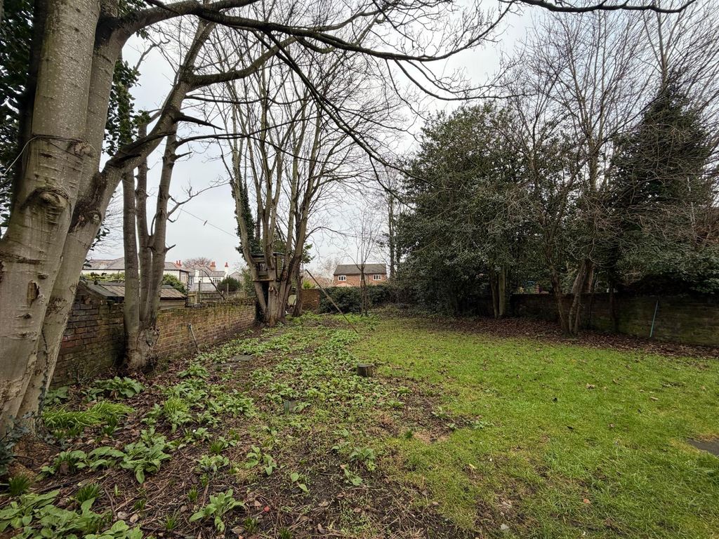 Additional image 24 of 17 bed flat for salePark Road, Waterloo, Liverpool L22
