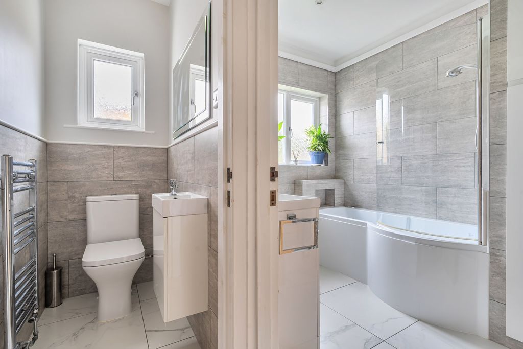 Additional image 14 of 4 bed detached bungalow for saleFarm Close, Elmer, Bognor Regis PO22