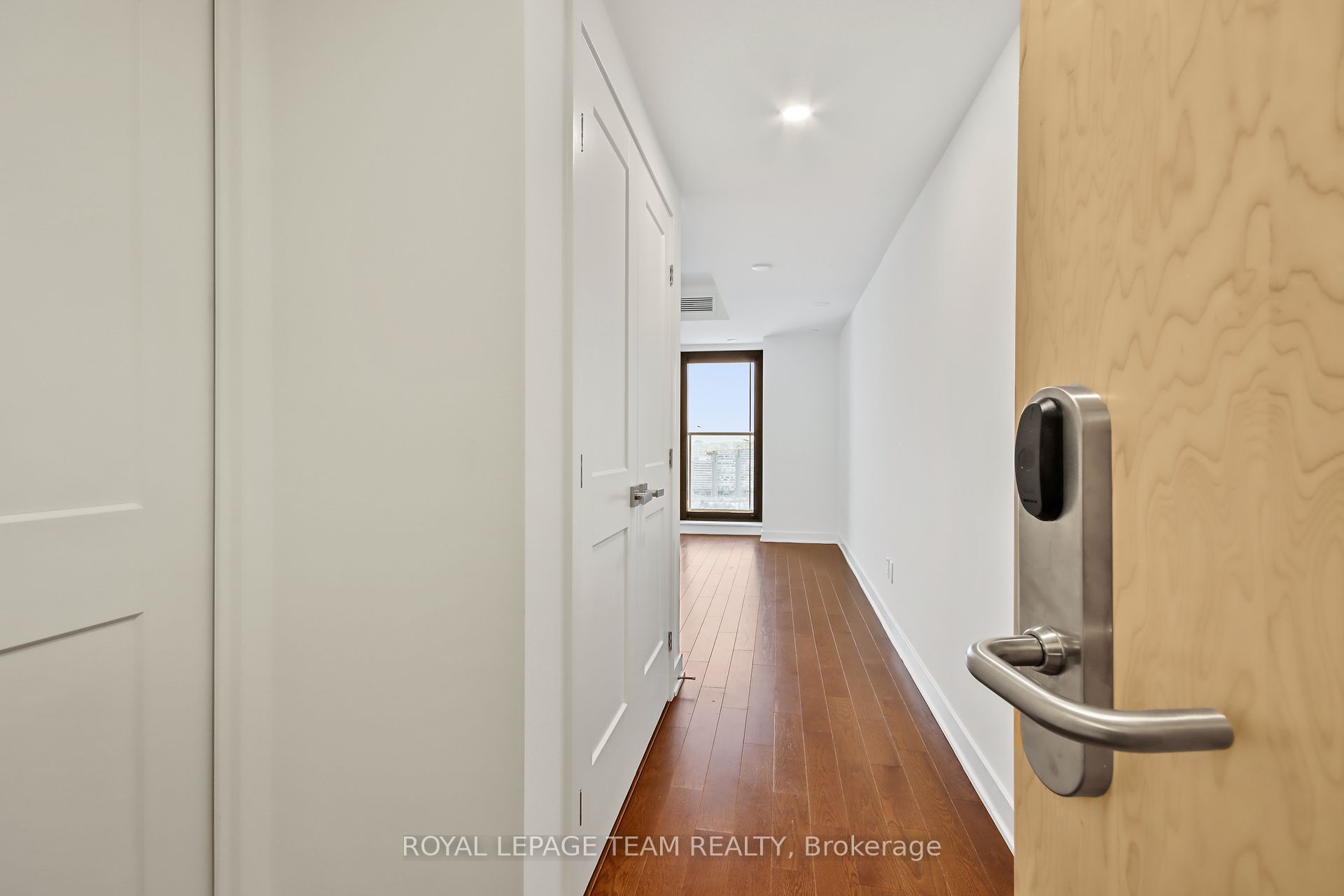 Additional image 4 of 2402-340 Queen Street, Ottawa, ON, K1R 0G1