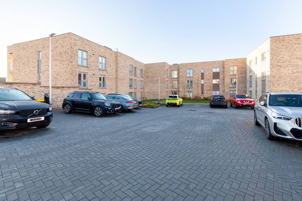 Additional image 22 of 3 bed flat for sale40/1, Meadowsweet Drive, Cammo, Edinburgh EH4