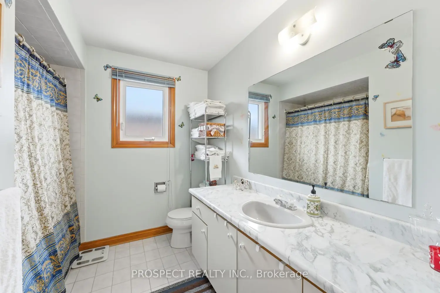 Additional image 14 of 8435 Martin Grove Road