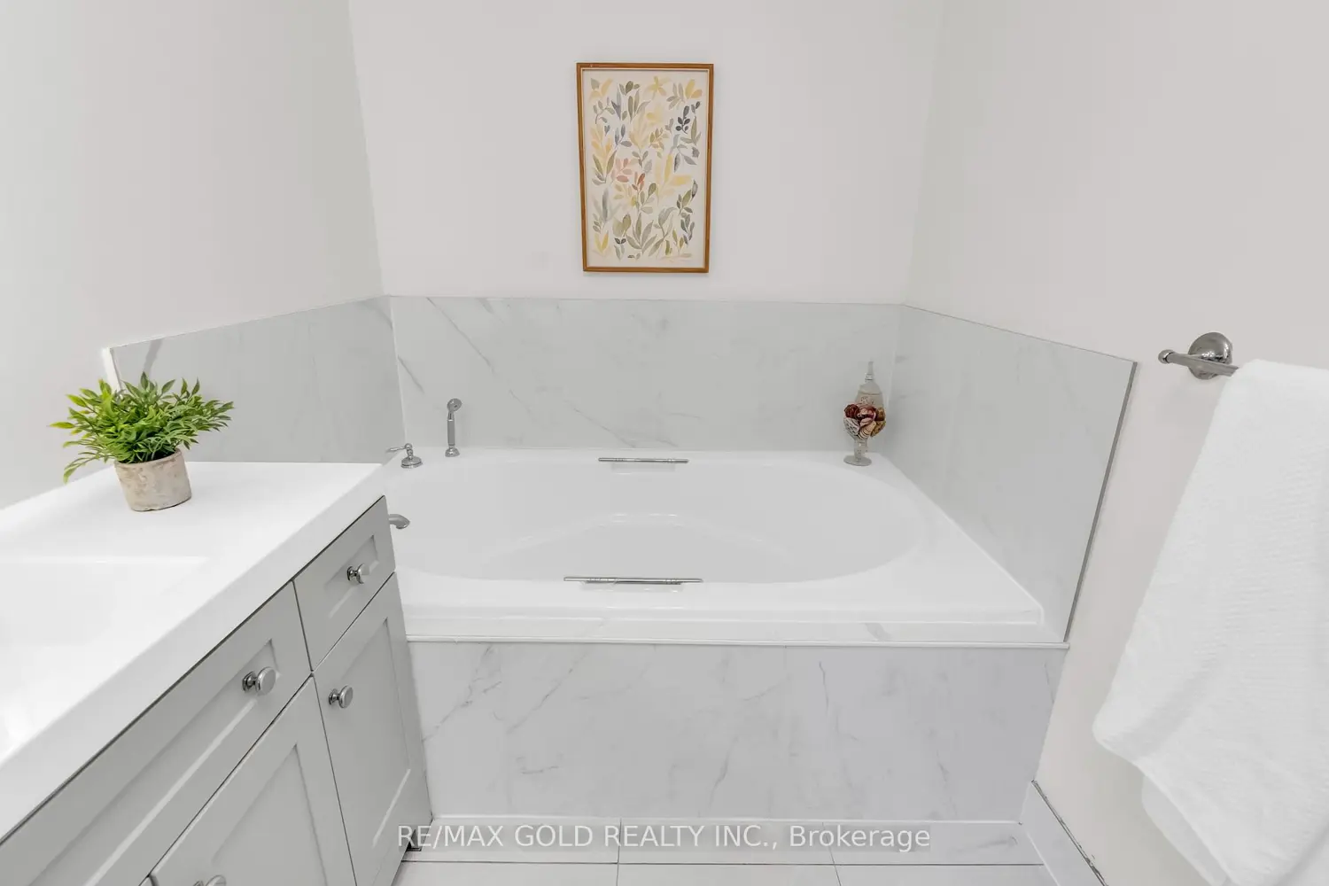 Additional image 8 of 6677 Ganymede Road