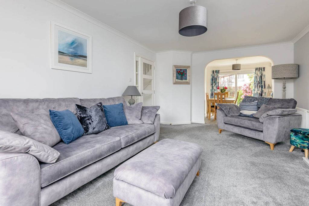 Additional image 5 of 3 bed detached house for sale65 Carnbee Park, Liberton, Edinburgh EH16