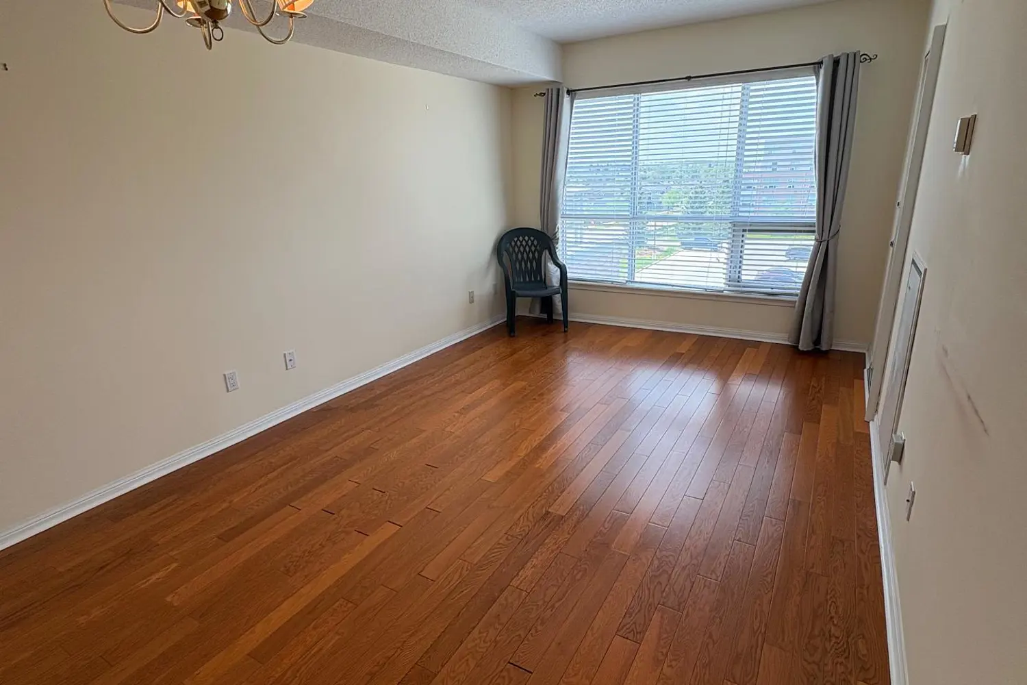 Additional image 4 of 94 Dean Avenue 403