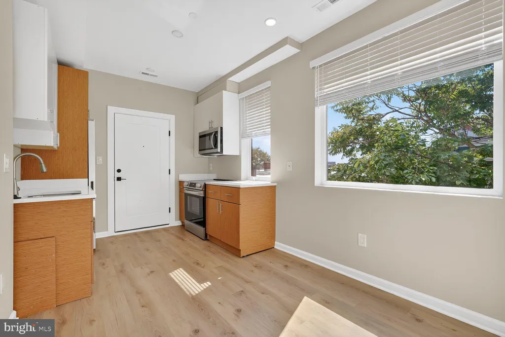 Additional image 4 of 1307 K Street SE Unit 301, Washington, DC 20003