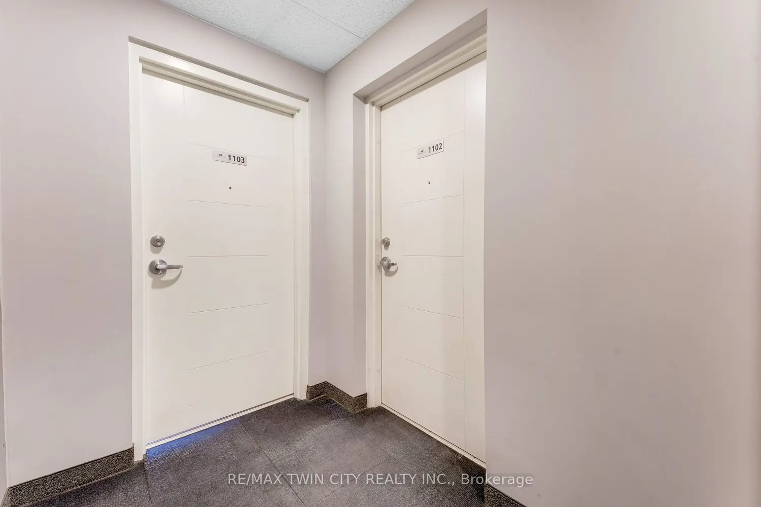 Additional image 18 of 318 Spruce Street 1102