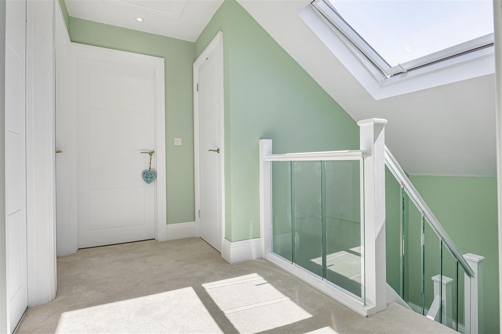 Additional image 30 of 4 bed detached house for saleWhite Hill Road, Meopham, Gravesend DA13