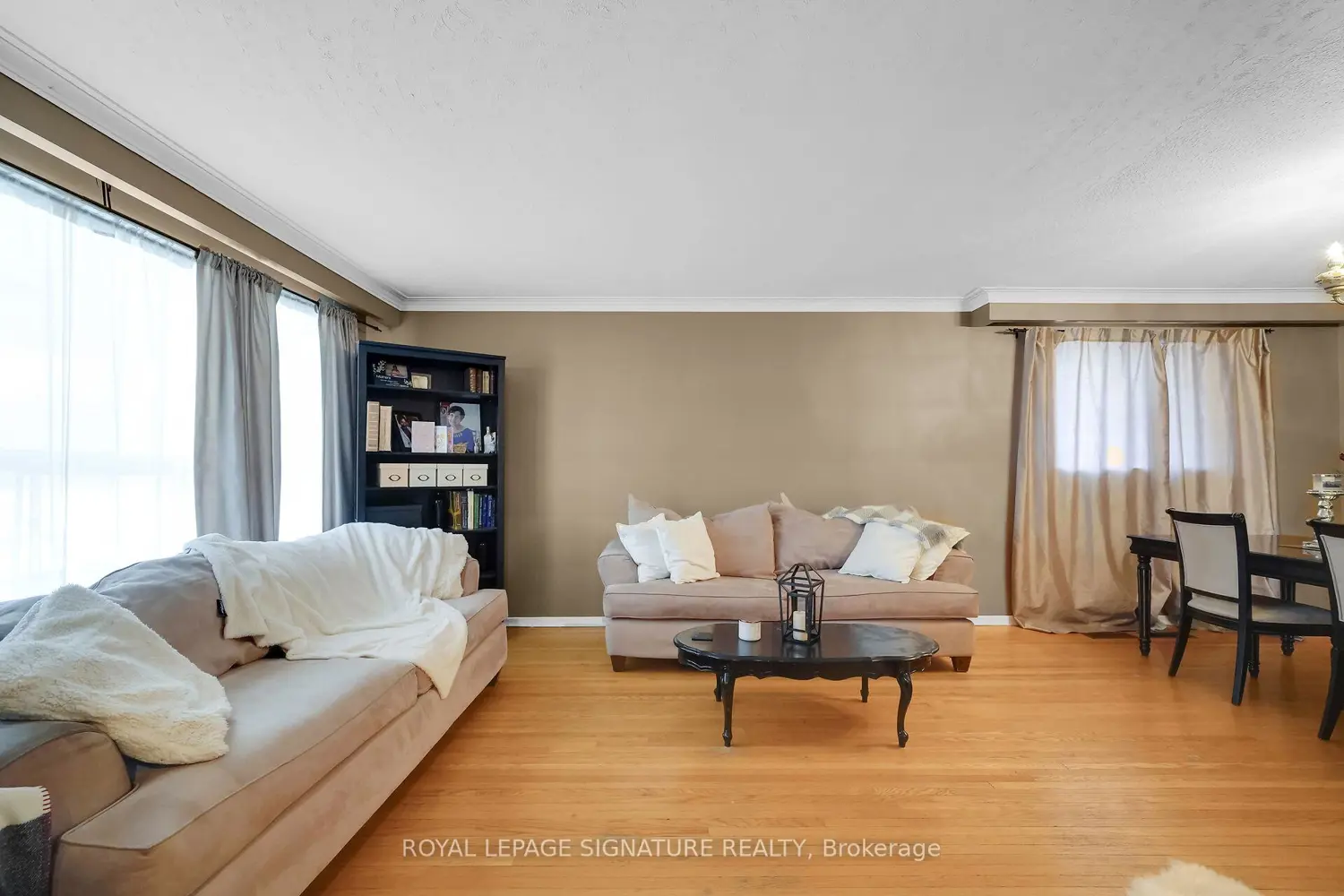 22 Hamptonbrook Drive photo 5