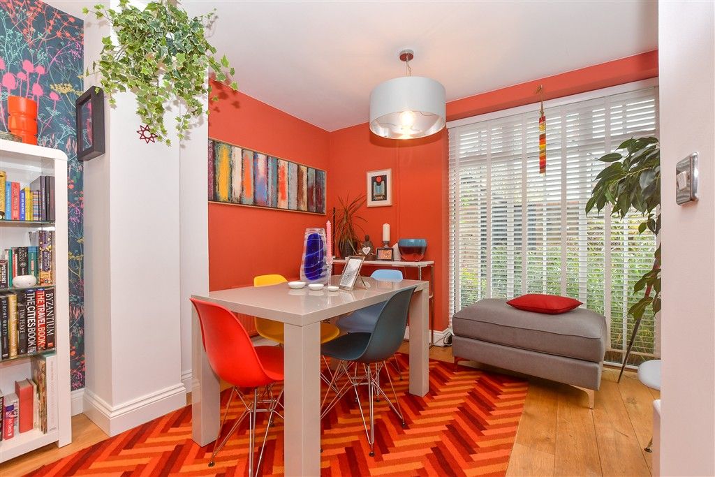 Additional image 10 of 4 bed terraced house for saleLaxton Walk, Kings Hill, West Malling, Kent ME19