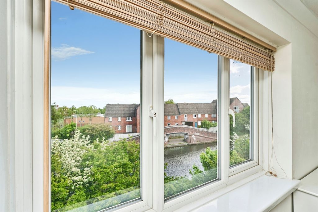 Additional image 3 of 1 bed flat for saleOld Port Close, Tipton DY4