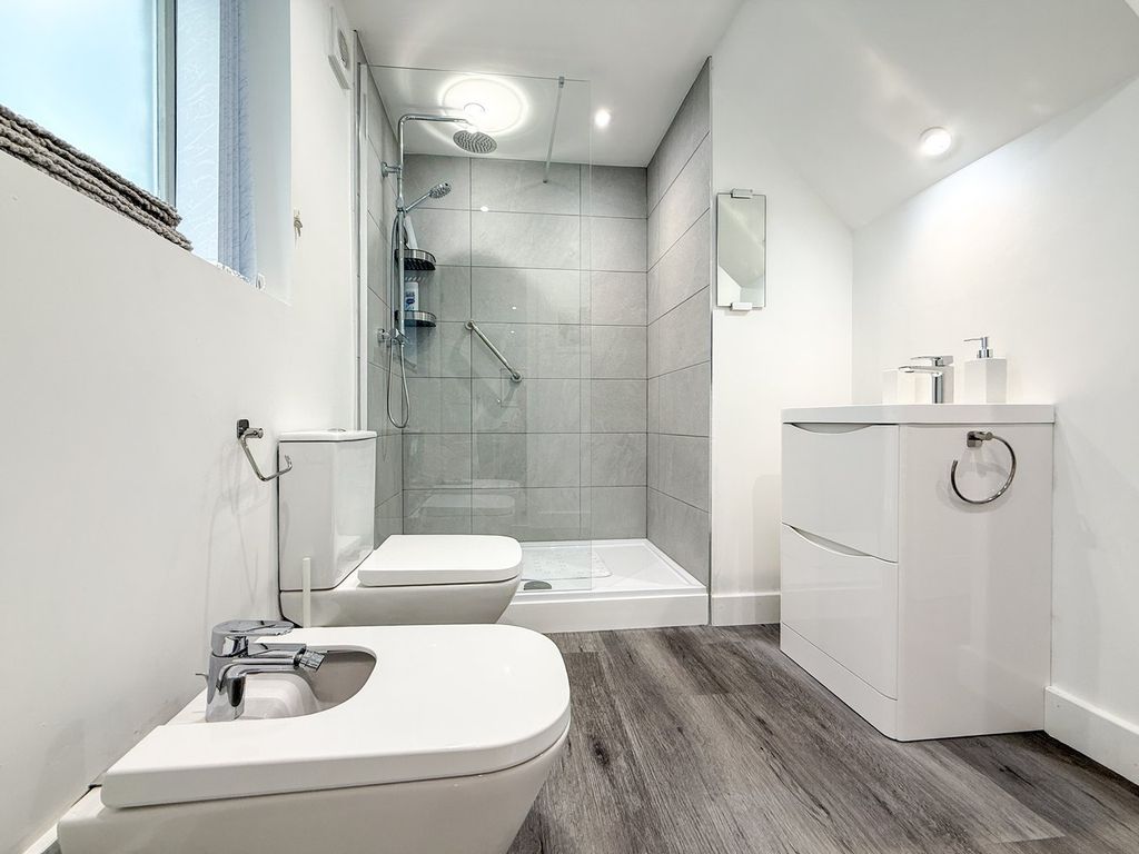 Additional image 25 of 5 bed detached house for saleHuddersfield Road, Holmfirth HD9