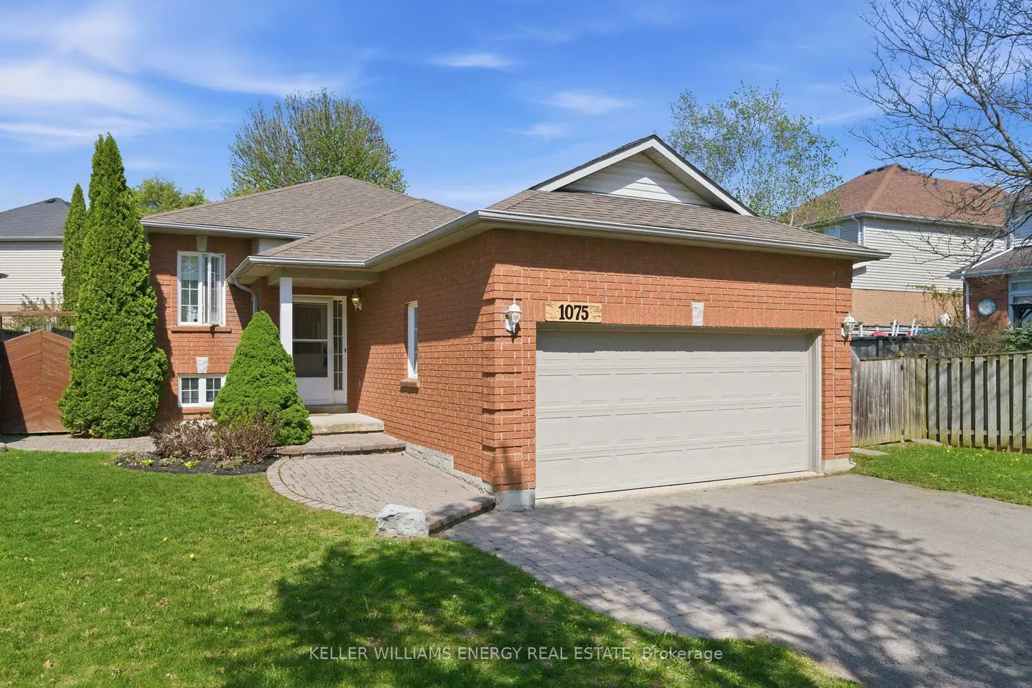 1075 Ridgemount Boulevard