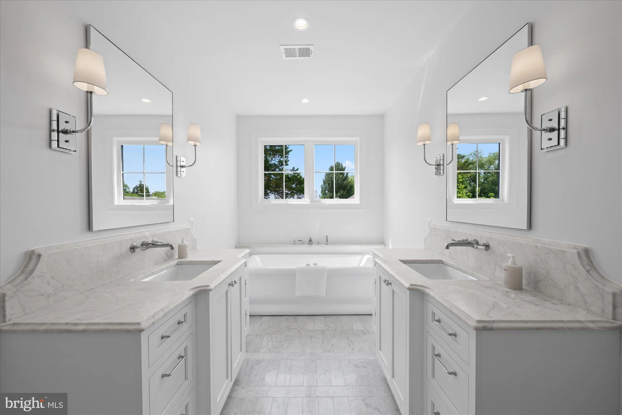 Additional image 101 of 4631 49th Street NW, Washington, DC 20016