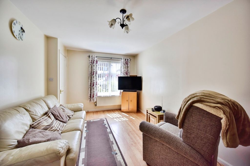 Additional image 9 of 2 bed semi-detached house for saleCoverdale Avenue, Maidstone, Kent ME15