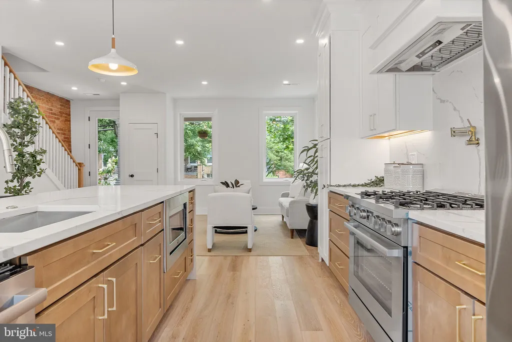 Additional image 8 of 4308 4th Street NW, Washington, DC 20011