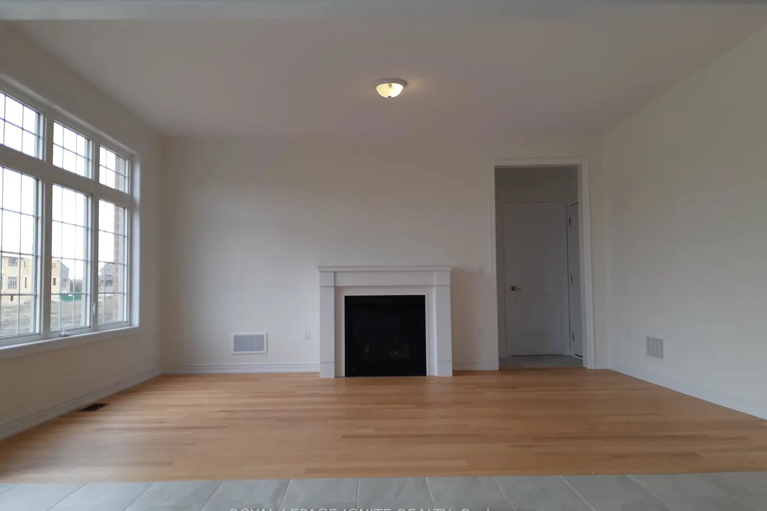 Additional image 3 of 11 Monarch Road
