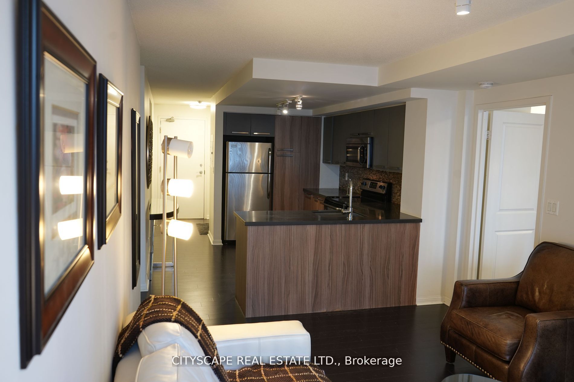 Shared 1801-11 St Joseph Street, Toronto, ON, M4Y 3G4
