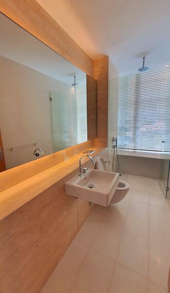 2 Ardmore Park photo 5