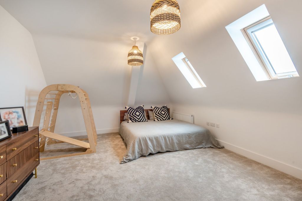 Additional image 15 of 4 bed semi-detached house for saleBower Farm, Bower Road, Mersham, Kent TN25