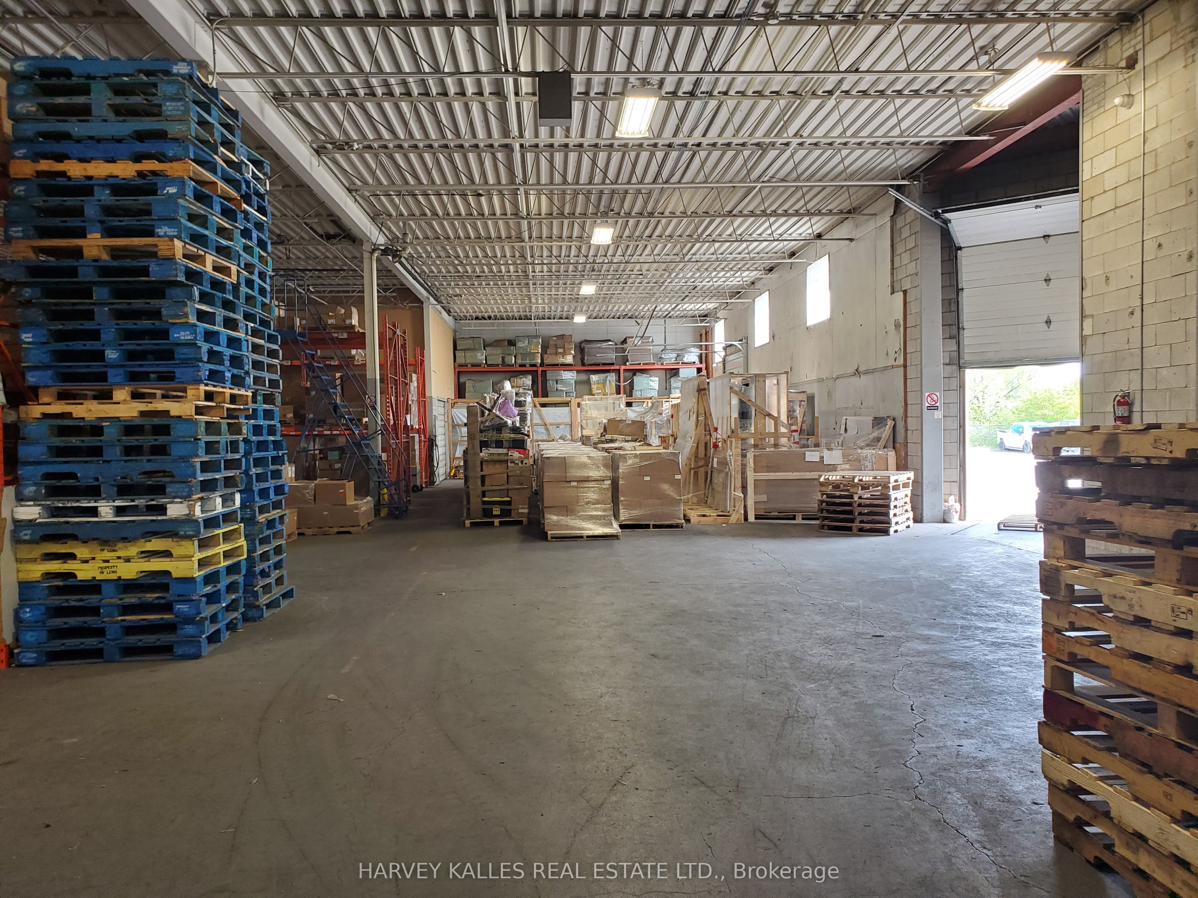 Additional image 3 of 27 Selby Road, Brampton, ON, L6W 1K5