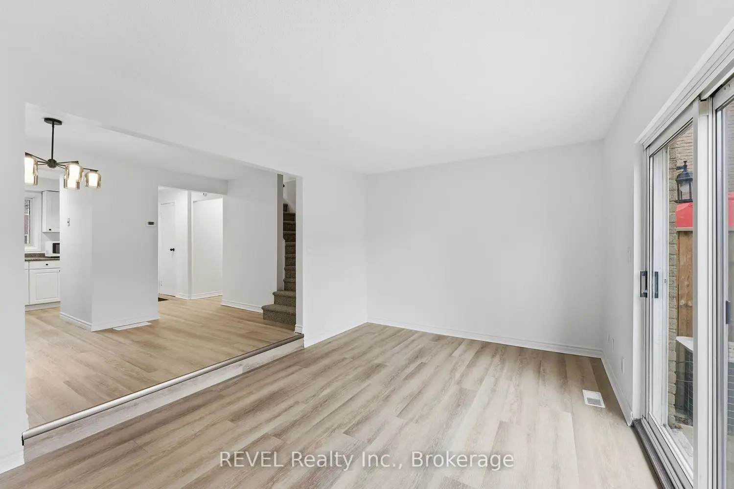 Additional image 9 of 151 Linwell Road 15