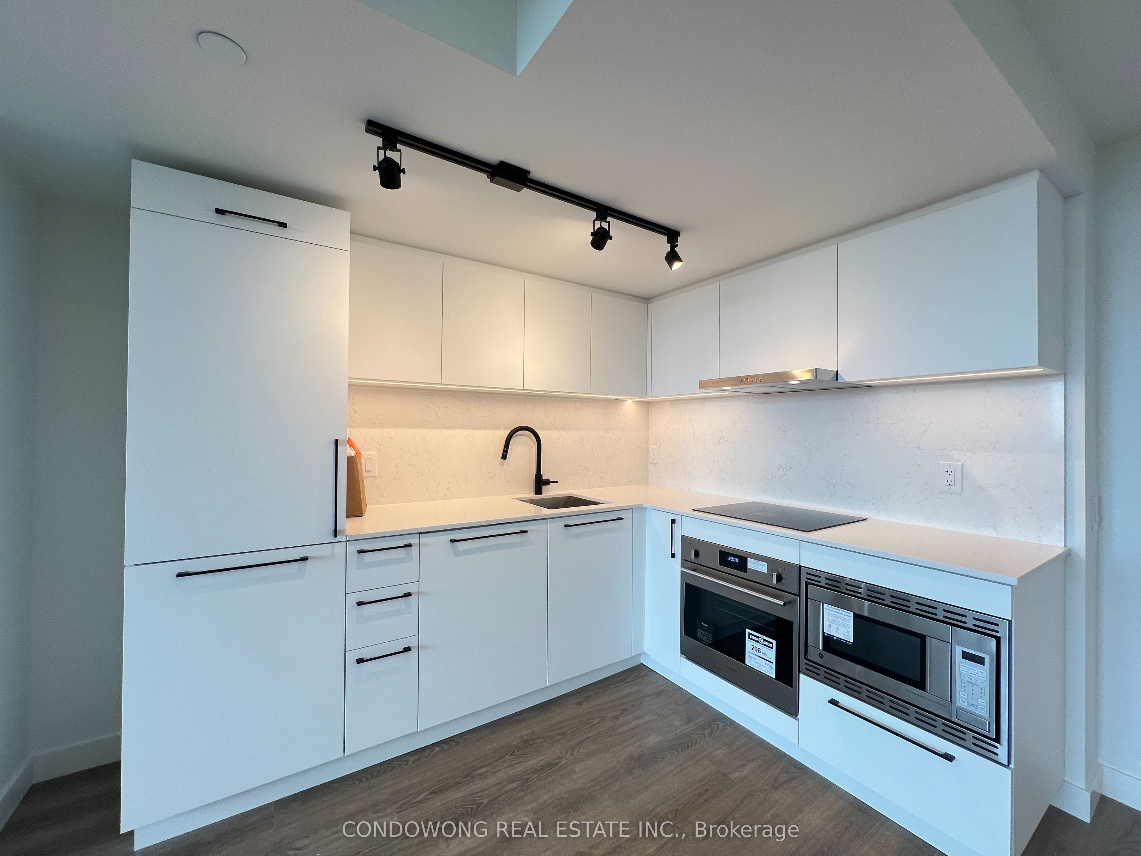 Additional image 2 of 609-1050 Eastern Avenue, Toronto, ON, M4L 0B7