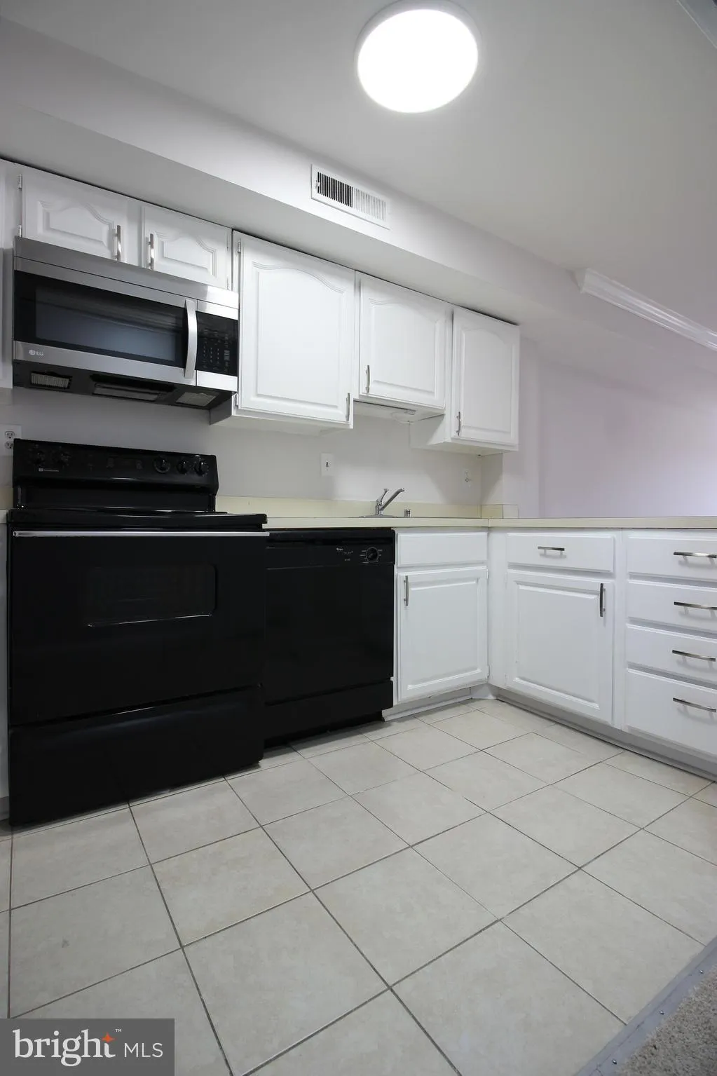 Additional image 25 of 1218 Eton Court NW, Washington, DC 20007