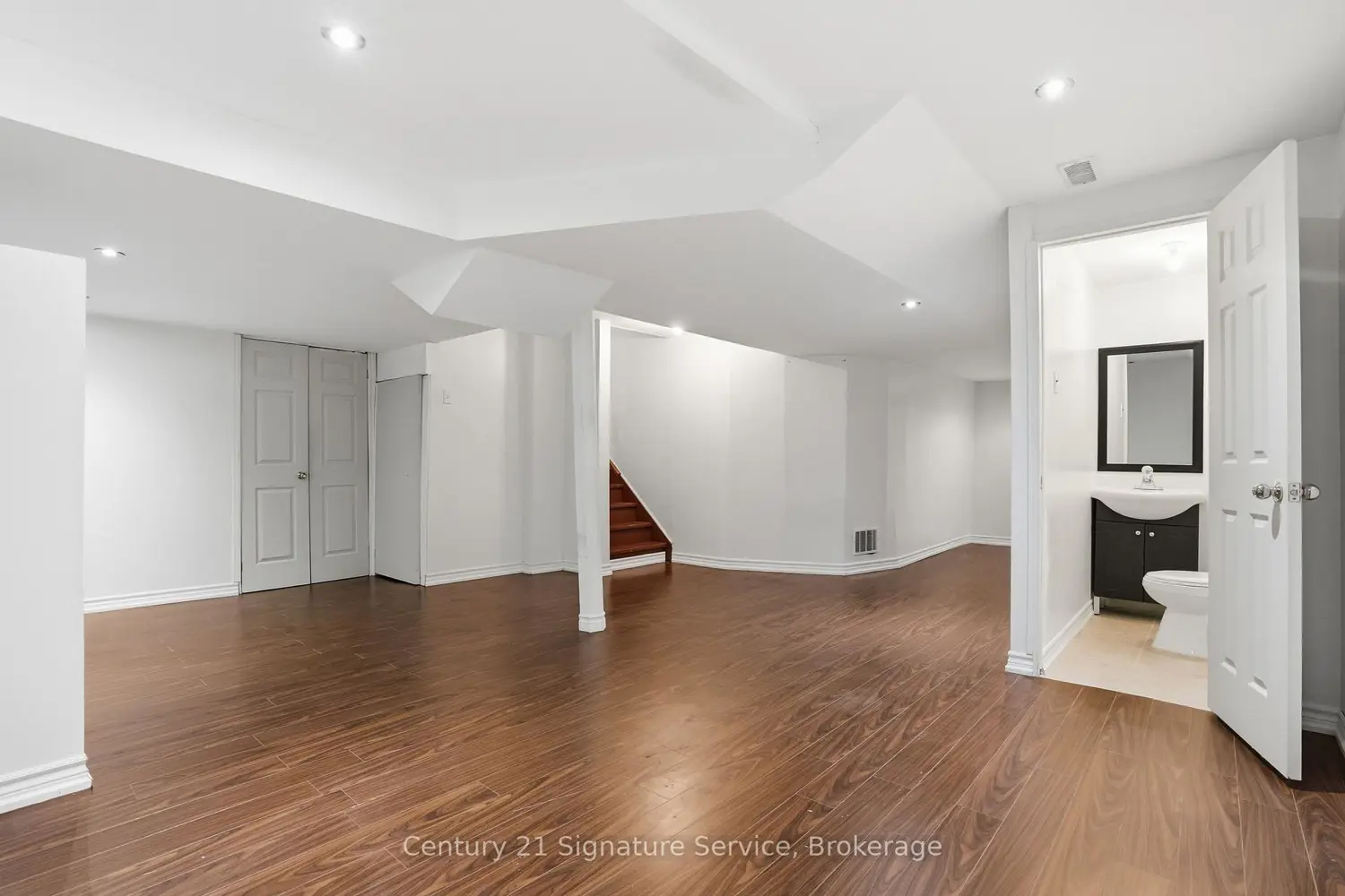 Additional image 4 of 4 Cloverlawn Street