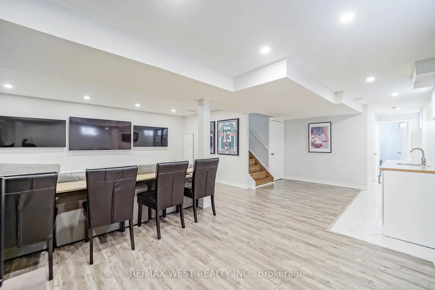 Additional image 11 of 166 Richardson Crescent