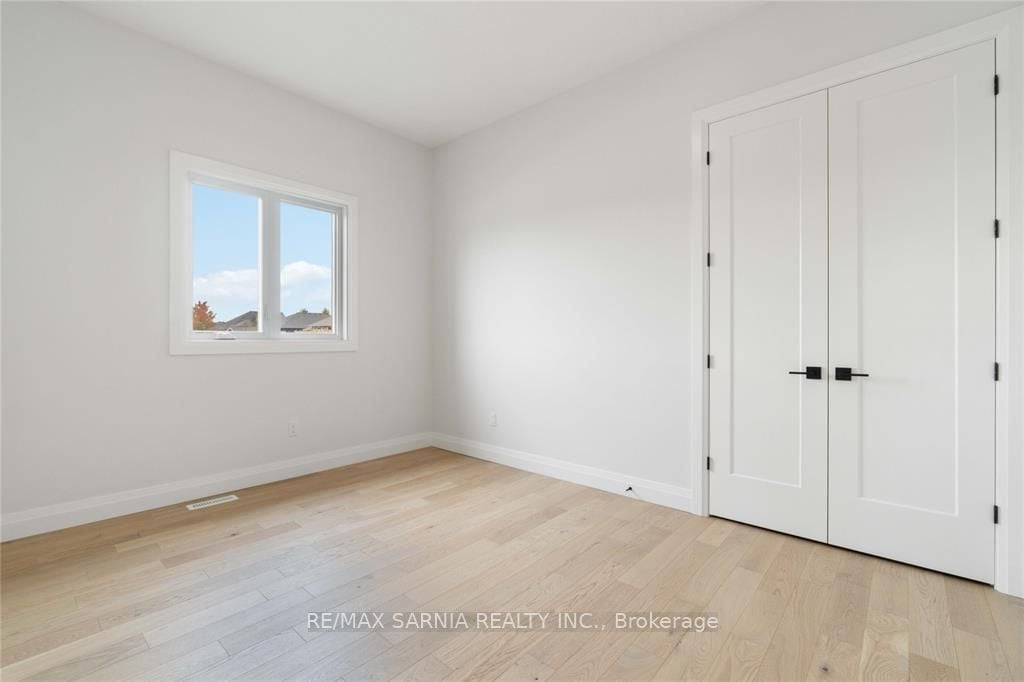 Additional image 5 of 601 Sweetbay Crescent, Sarnia, ON, N7S 0A8